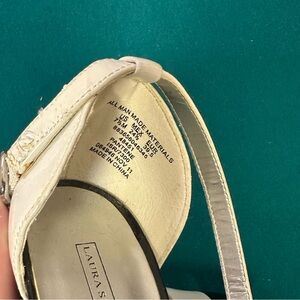 Laura Scott Heels Black and White